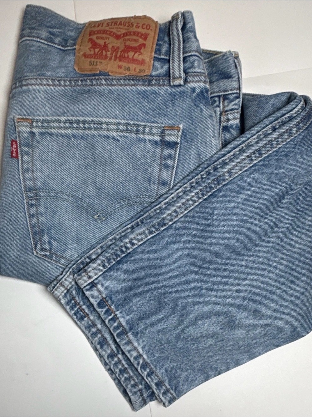 Levi's 511 Men’s Light Blue Straight Distressed Jeans 36x30